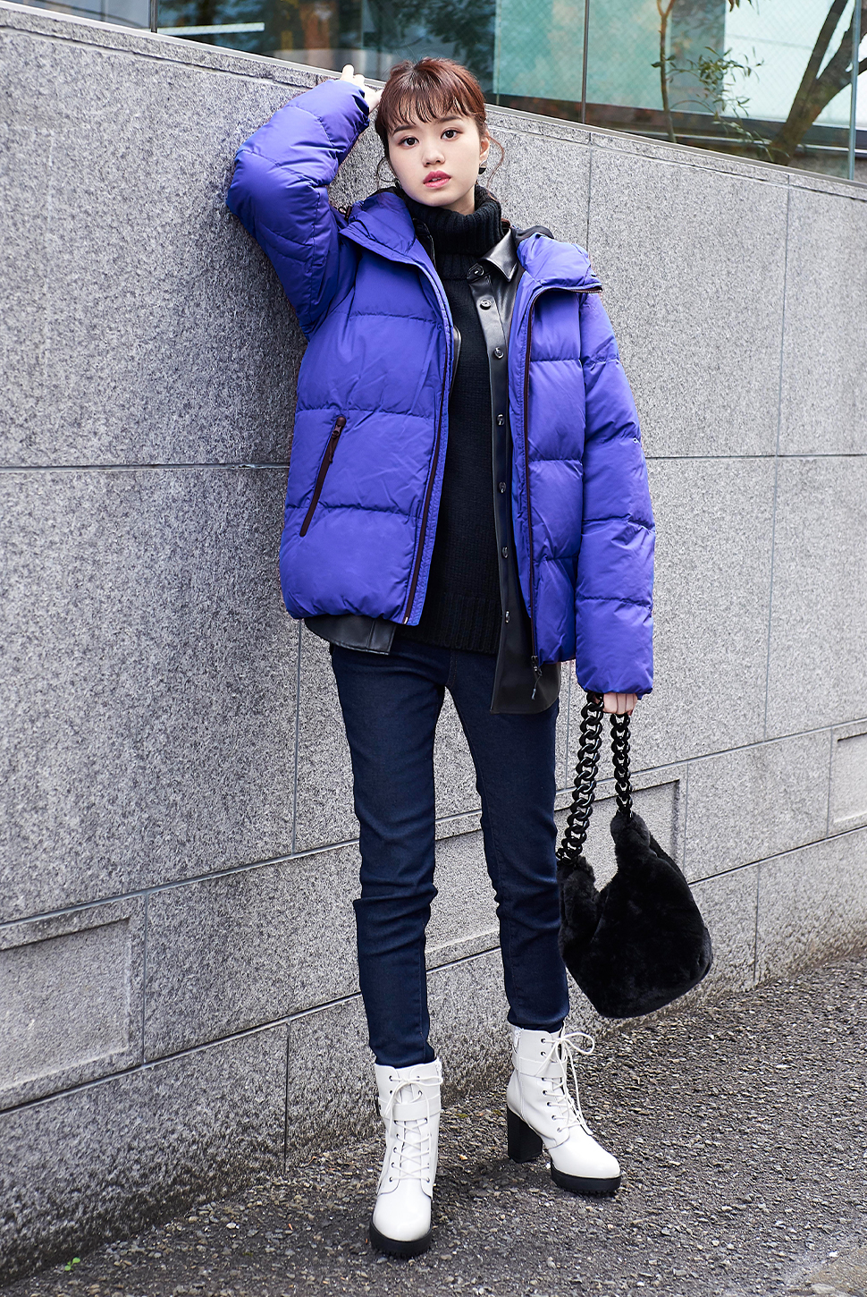 GU 網路商店「1212 年終狂歡節」推出多款獨家優惠,女裝羊毛混紡大衣(左)及夾層外套(右),「潮暖心」期間、限定價 $1,212 元 image