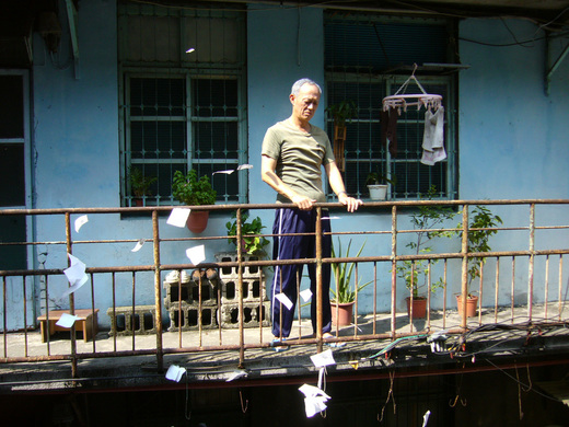 電影心得隨筆 十七號出入口 Banson880405的創作 巴哈姆特