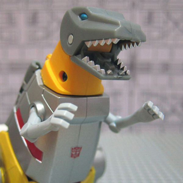 [達人專欄] 變形金剛 DX9 X22 Rager 鋼鎖不專業開箱文 - blueeyesatan的創作 - 巴哈姆特