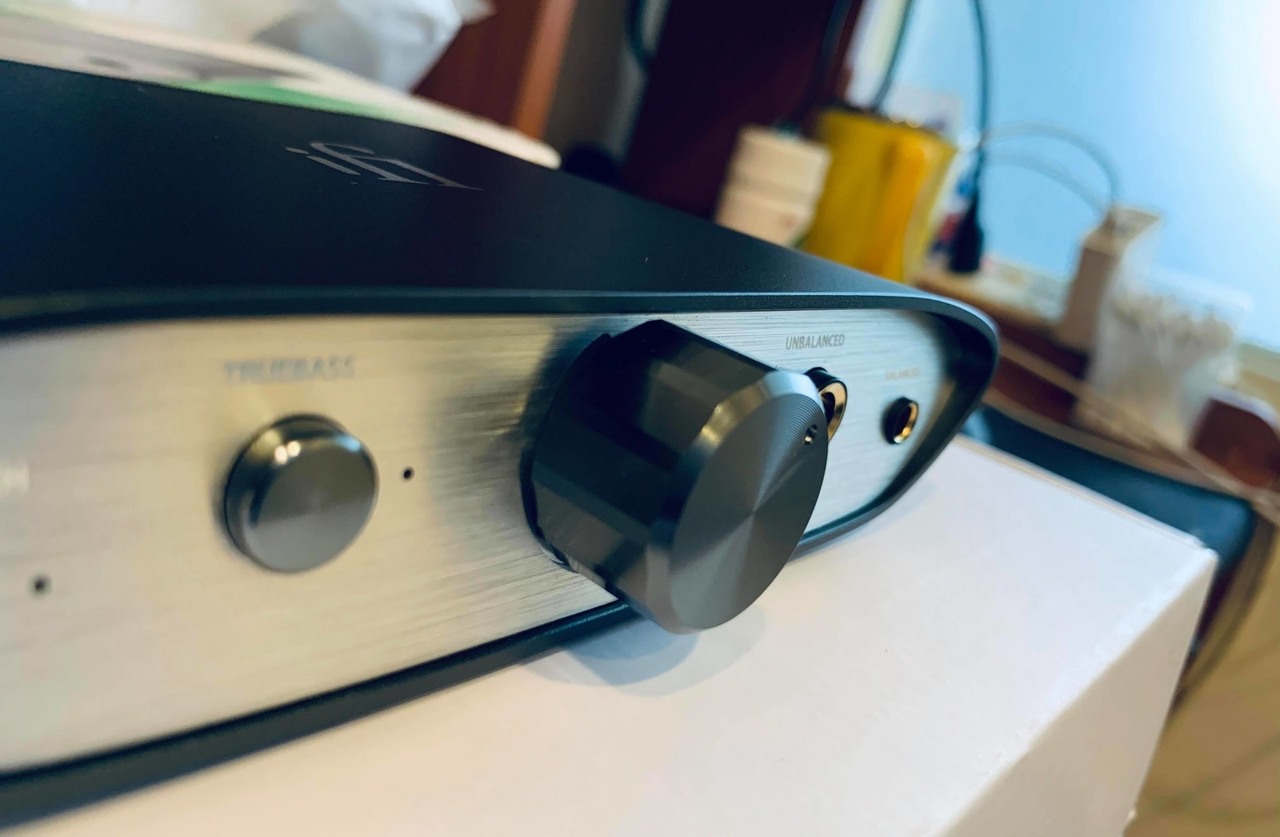[開箱] - 英國 iFi Audio ZEN DAC 耳擴一體機 + 簡單心得 - clarisleo100的創作 - 巴哈姆特
