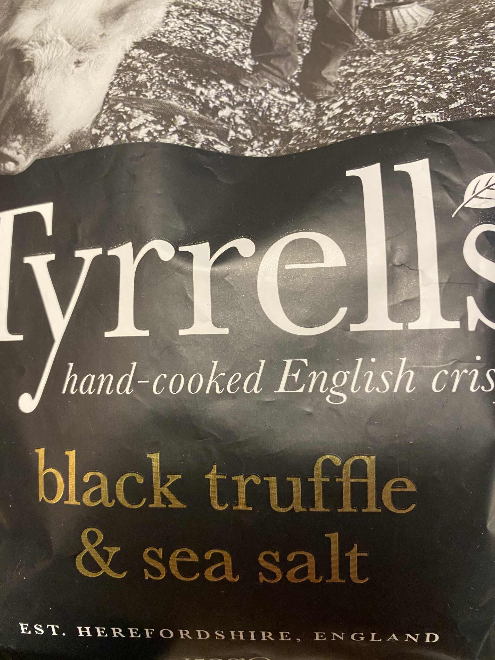 【食用感想】Tyrrells BLACK TRUFFLE & SEA SALT／黑松露海鹽味薯片 ajiangdayon的創作 巴哈姆特