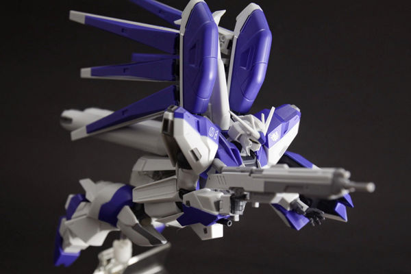 METAL ROBOT魂《機動戰士鋼彈逆襲的夏亞貝托蒂嘉