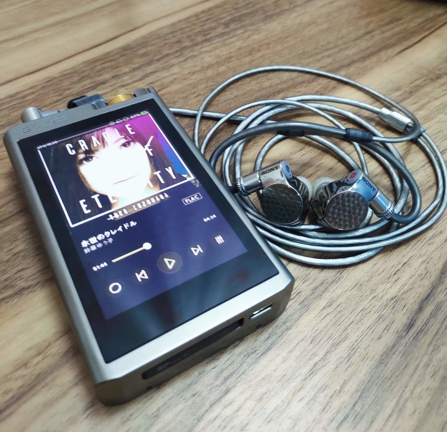 Paw Gold Touch Titanium (韓国Version) LOTOO PAW GOLD TOUCH墨菊開箱– Eddie's hifi audio world