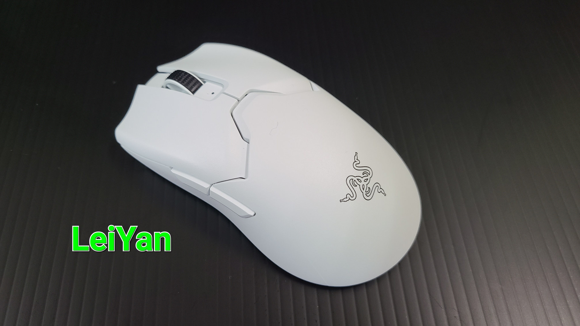 [達人專欄] Razer無線滑鼠新力作-Viper V2 Pro - y0922062565的創作 - 巴哈姆特