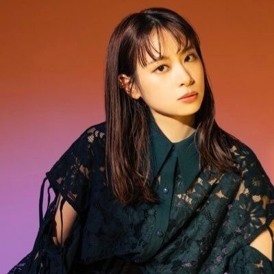 聲優 前田佳織里 宣布透過 日本 Amuse 歌手出道並推出歌曲「光ったコインが示す方」 - nk940155的創作 - 巴哈姆特