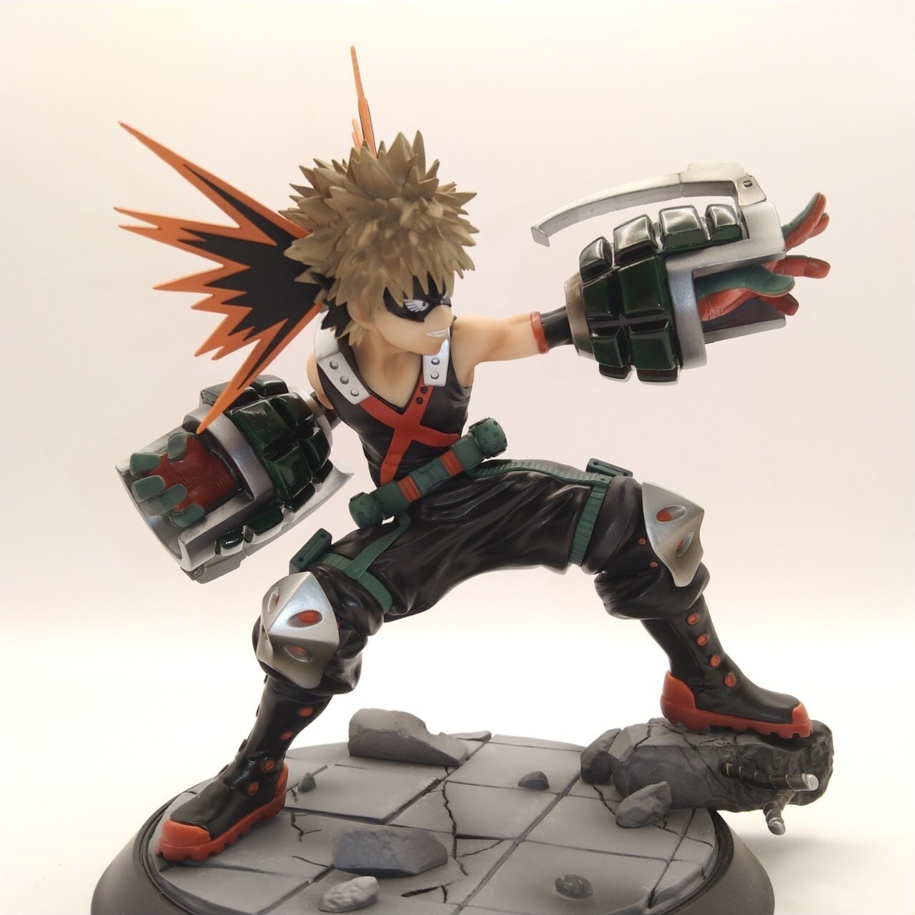 比例模型】TSUME-ART XTRA 爆豪勝己- penpen895的創作- 巴哈姆特