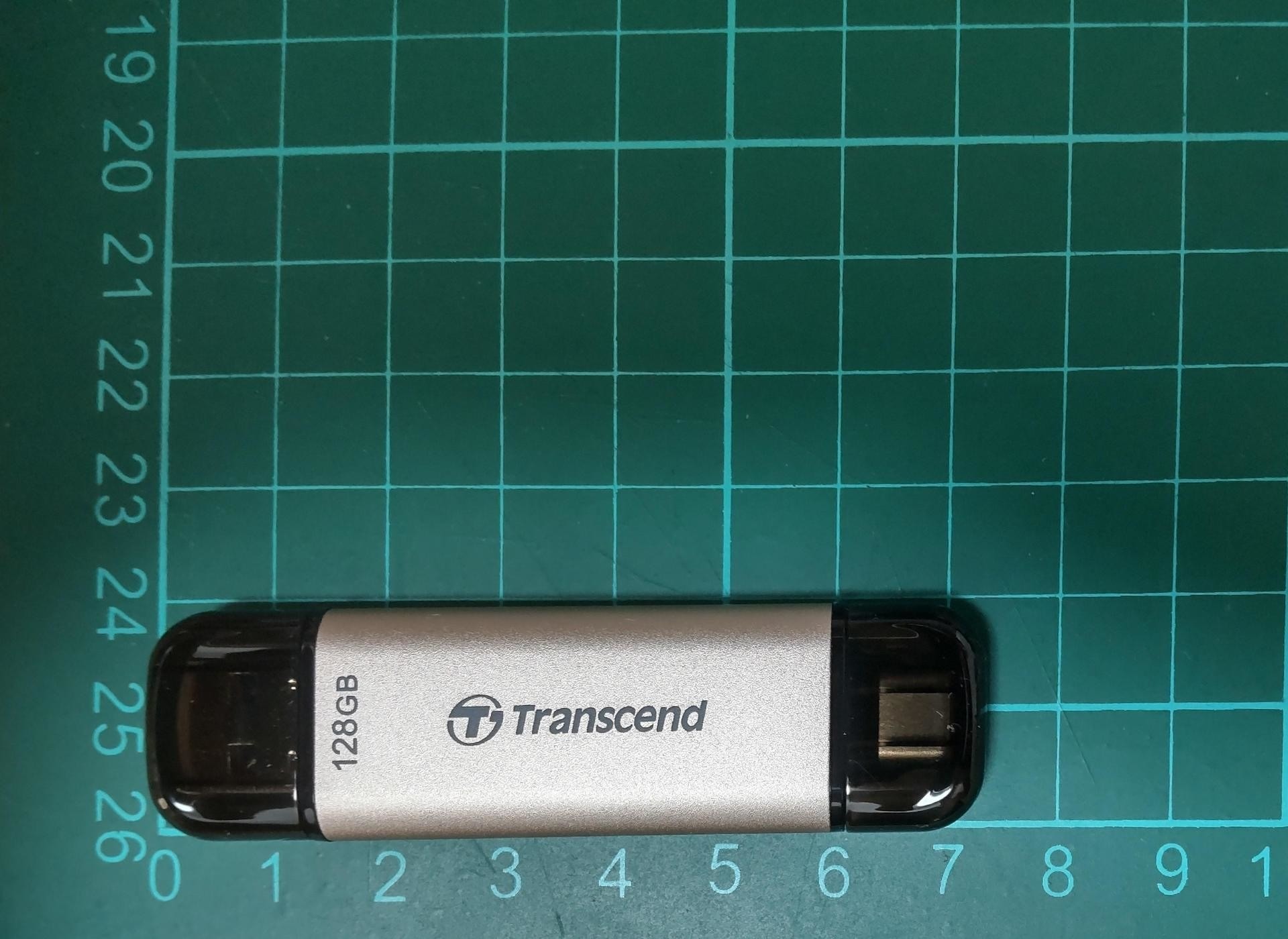 創見 JetFlash 930C 128GB 開箱 - a21832809的創作 - 巴哈姆特