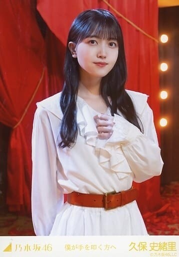 乃木坂46 30th 「僕が手を叩く方へ」 MV衣裝- ej02140508的創作- 巴哈姆特