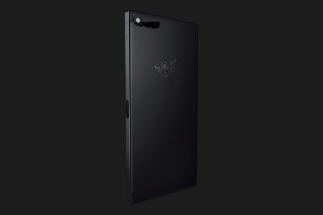 Razer 推出新產品 Razer Phone 瞄準手機遊戲重度玩家