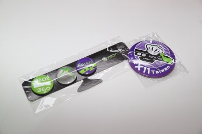 X11 Taiwan 限定大胸章與 Xbox 360 胸章套組