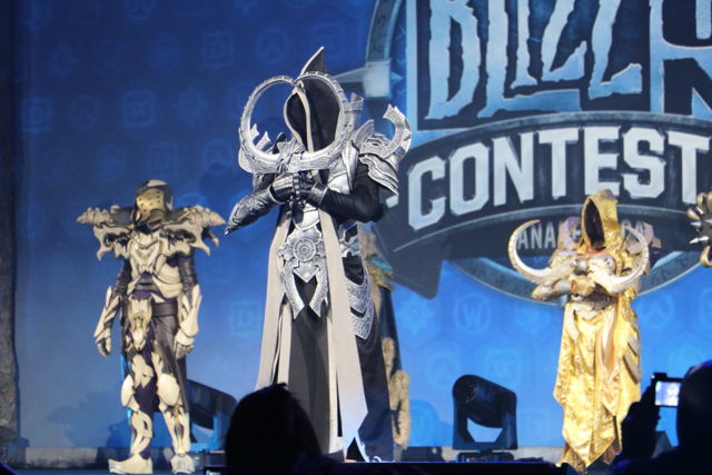 扮演《魔獸世界》豺狼人霍格的玩家奪 2017 BlizzCon Cosplay 大賽冠軍