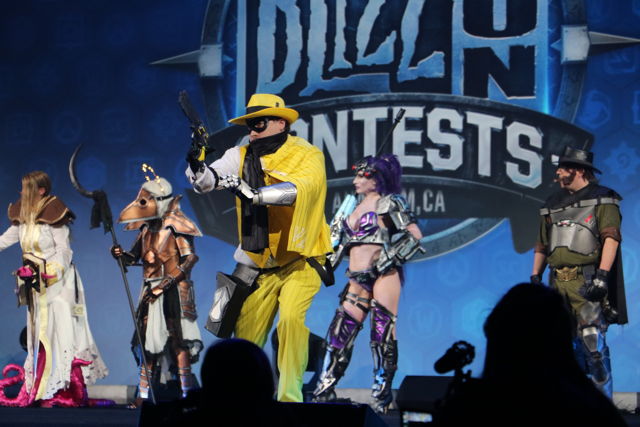 扮演《魔獸世界》豺狼人霍格的玩家奪 2017 BlizzCon Cosplay 大賽冠軍