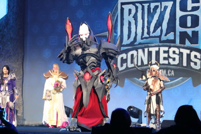 扮演《魔獸世界》豺狼人霍格的玩家奪 2017 BlizzCon Cosplay 大賽冠軍