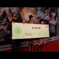 YNK Taiwan 總經理遞交義賣所得 10 萬元