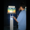 玩家試玩《Wii SPORTS:BASEBALL》