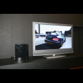 開放式 PS3 主機配合大尺寸螢幕展示