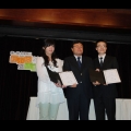 得獎者與台灣角川的簽約儀式
